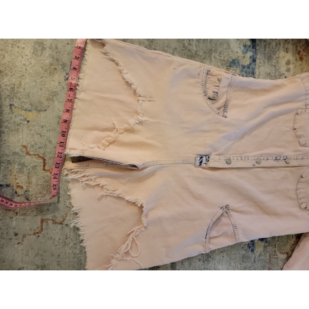 Fashion Nova L/S Distressed Pink Denim Shortalls/Romper Large EUC - Picture 11 of 14